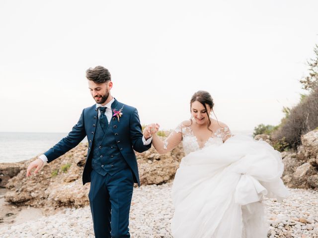 Il matrimonio di Davide e Samantha a Vasto, Chieti 24