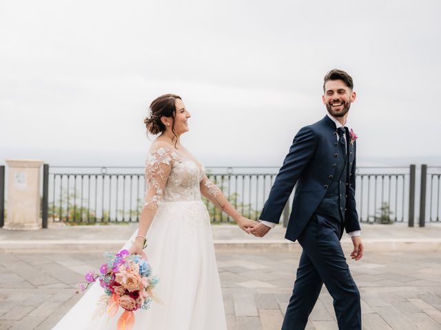 Il matrimonio di Davide e Samantha a Vasto, Chieti 176