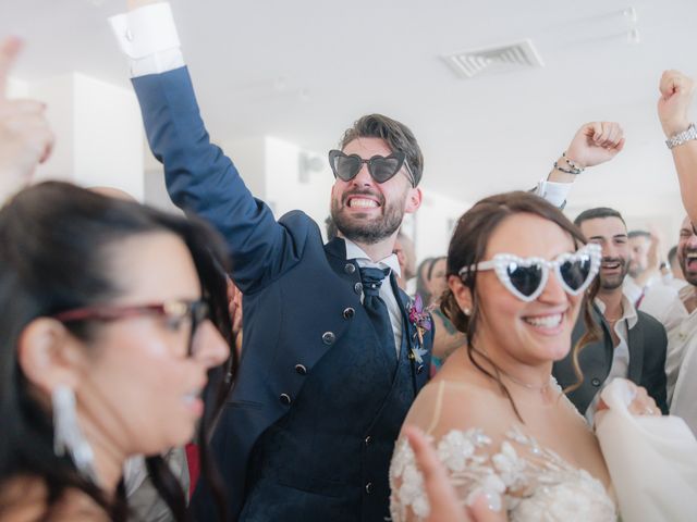 Il matrimonio di Davide e Samantha a Vasto, Chieti 185