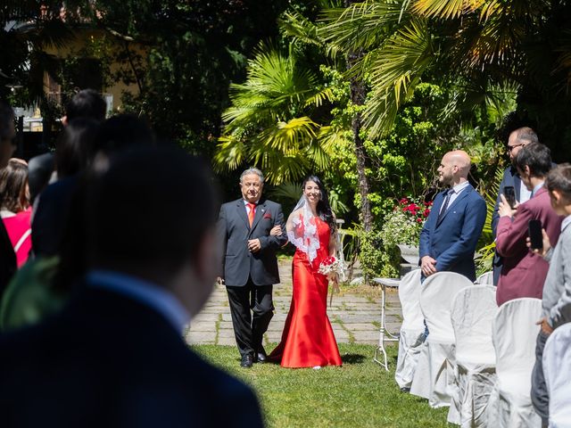 Il matrimonio di Pietro e Valentina a Cantello, Varese 16