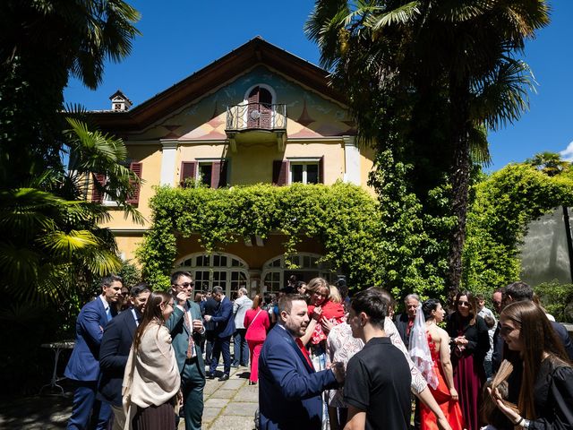 Il matrimonio di Pietro e Valentina a Cantello, Varese 35