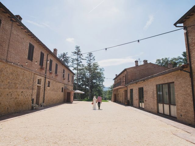 Il matrimonio di Luis e Erica a Chiusdino, Siena 33