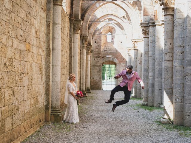 Il matrimonio di Luis e Erica a Chiusdino, Siena 34