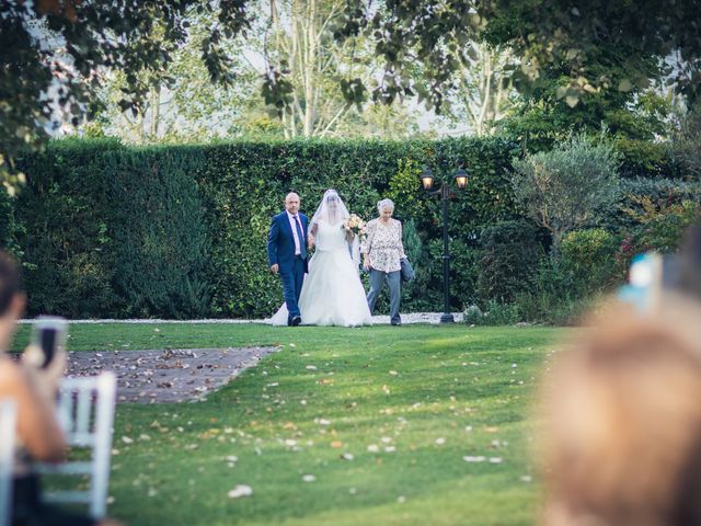 Il matrimonio di Elena e Paolo a Viareggio, Lucca 12