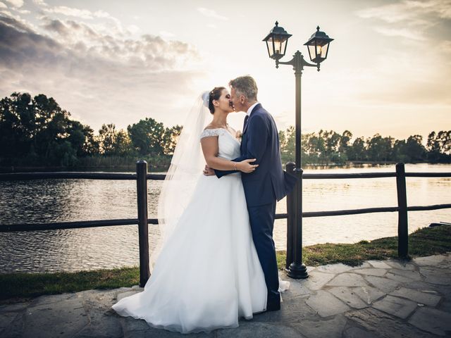 Il matrimonio di Elena e Paolo a Viareggio, Lucca 23