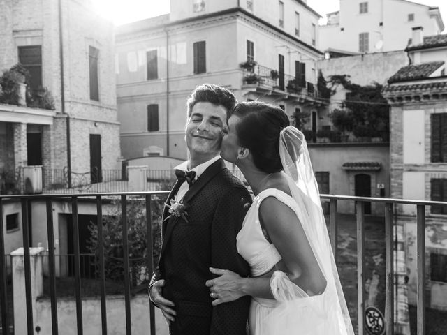 Il matrimonio di Milo e Fabiana a Martinsicuro, Teramo 57