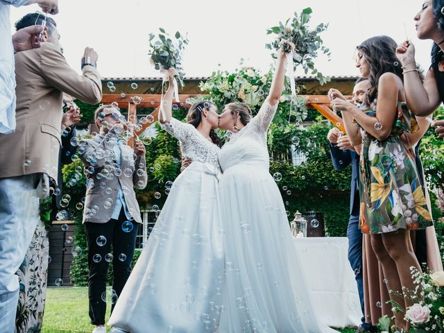 Il matrimonio di Elisa e Debora a Tornaco, Novara 17