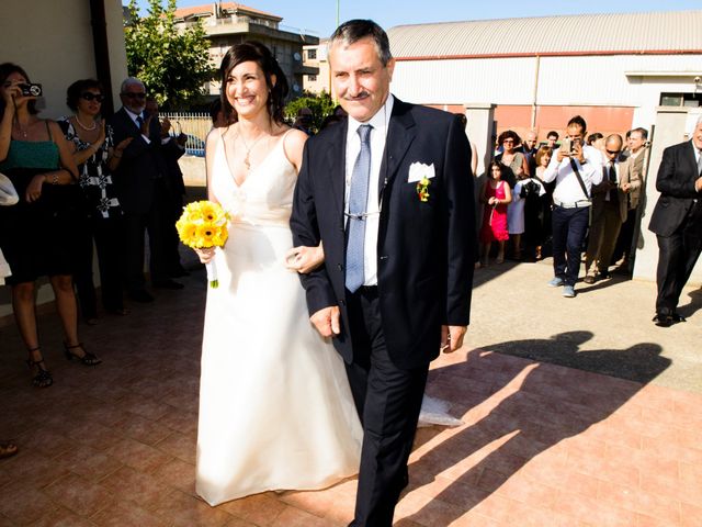 Il matrimonio di Bruno e Erica a Sant&apos;Andrea Apostolo dello Ionio, Catanzaro 9