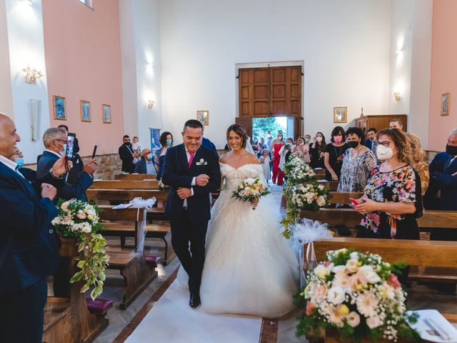 Il matrimonio di Mimmo e Manuela a Tortoreto, Teramo 45