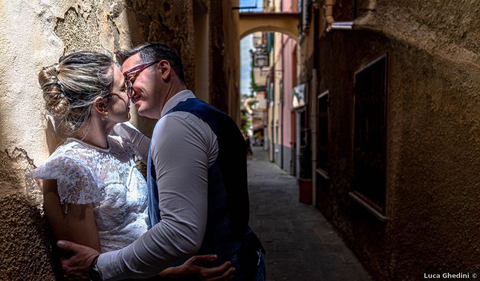 Il matrimonio di Elsa e Lorenzo a Lerici, La Spezia