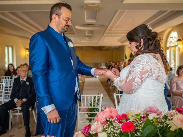 Il matrimonio di Omar e Elisa a Almenno San Bartolomeo, Bergamo 35