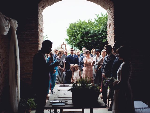 Il matrimonio di Francesco e Esmeralda a Porto Mantovano, Mantova 28