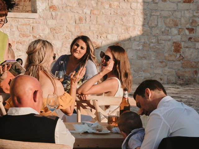 Il matrimonio di Oliver e Claire a Ostuni, Brindisi 127