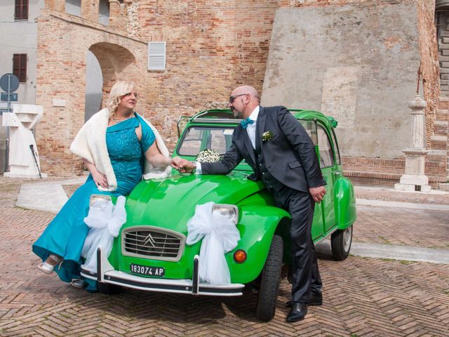 Il matrimonio di Vittorio e Daniela a Spinetoli, Ascoli Piceno 19