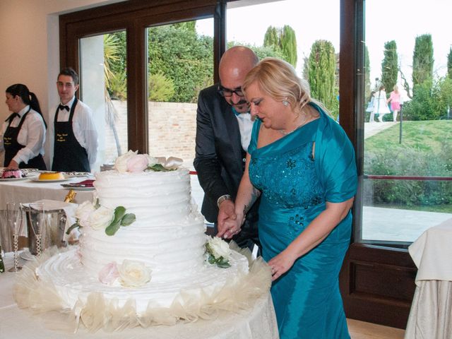 Il matrimonio di Vittorio e Daniela a Spinetoli, Ascoli Piceno 28