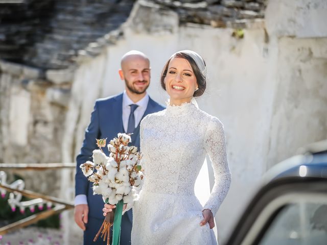 Il matrimonio di Pierluca e Mariangela a Alberobello, Bari 57