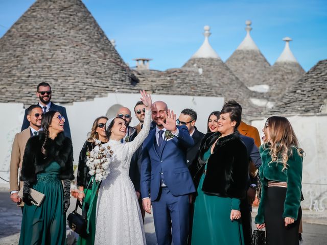 Il matrimonio di Pierluca e Mariangela a Alberobello, Bari 58