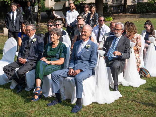 Il matrimonio di Marco e Mara a Cassano d&apos;Adda, Milano 12