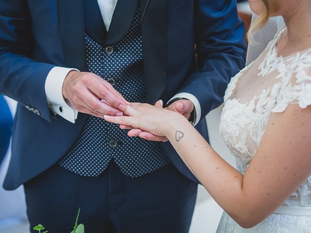 Il matrimonio di Luana e Fabio a Pescolanciano, Isernia 26