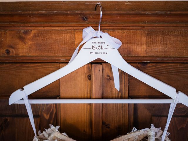 Il matrimonio di Elliott e Beth a Greve in Chianti, Firenze 11
