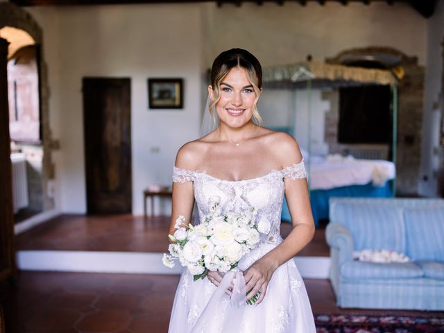 Il matrimonio di Elliott e Beth a Greve in Chianti, Firenze 16