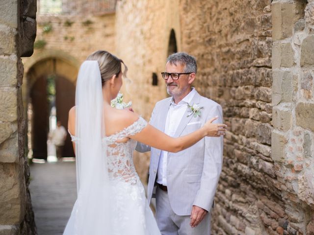 Il matrimonio di Elliott e Beth a Greve in Chianti, Firenze 26