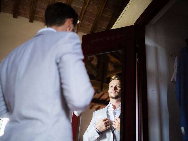 Il matrimonio di Elliott e Beth a Greve in Chianti, Firenze 34