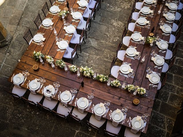 Il matrimonio di Elliott e Beth a Greve in Chianti, Firenze 57