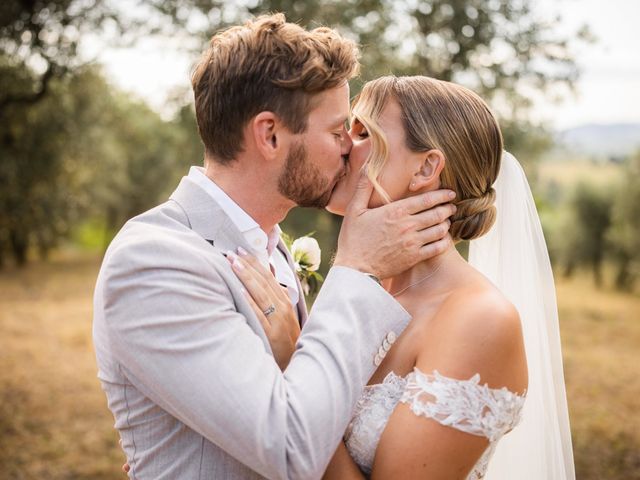 Il matrimonio di Elliott e Beth a Greve in Chianti, Firenze 64