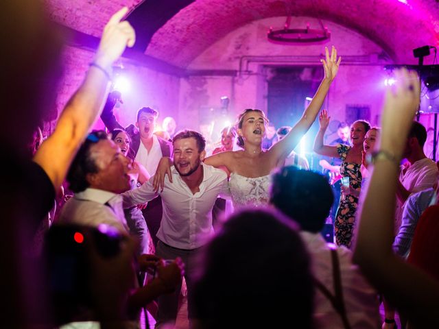 Il matrimonio di Elliott e Beth a Greve in Chianti, Firenze 102