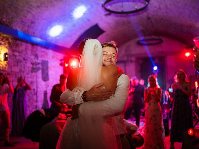 Il matrimonio di Elliott e Beth a Greve in Chianti, Firenze 109
