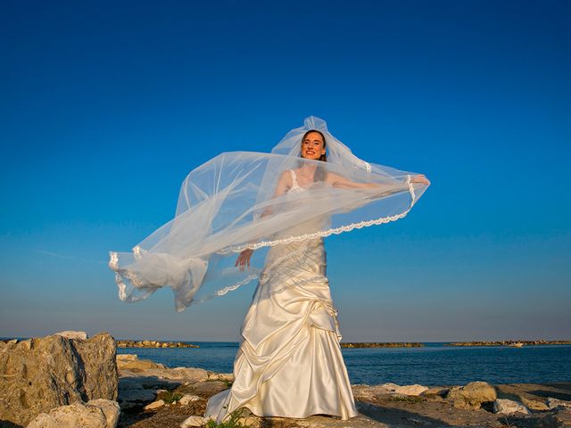 Il matrimonio di Thomas e Antonella a Cupra Marittima, Ascoli Piceno 58