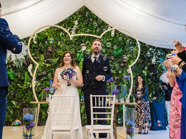 Il matrimonio di Jonathan e Chiara a Tradate, Varese 12