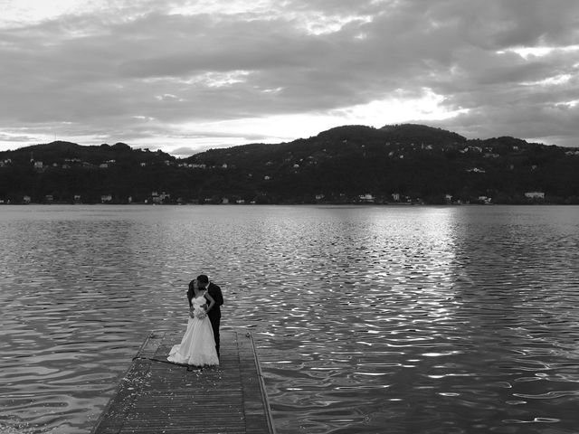 Il matrimonio di Jose e Miriam a Angera, Varese 30
