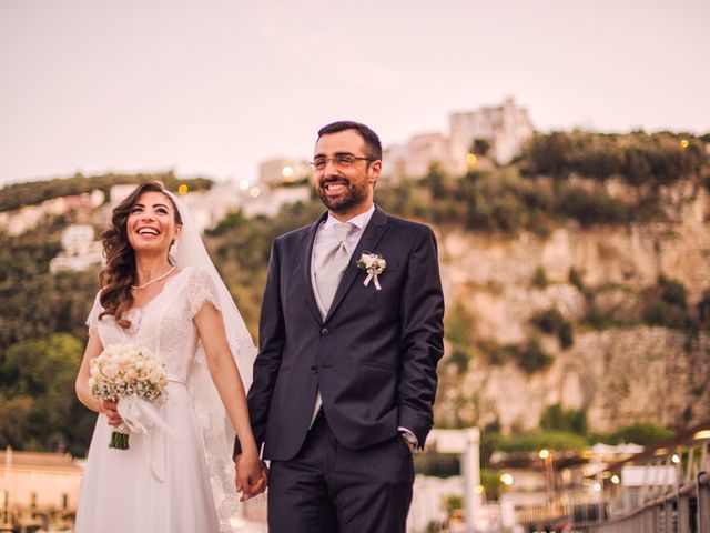 Il matrimonio di Simone e Caterina a Vico Equense, Napoli 26