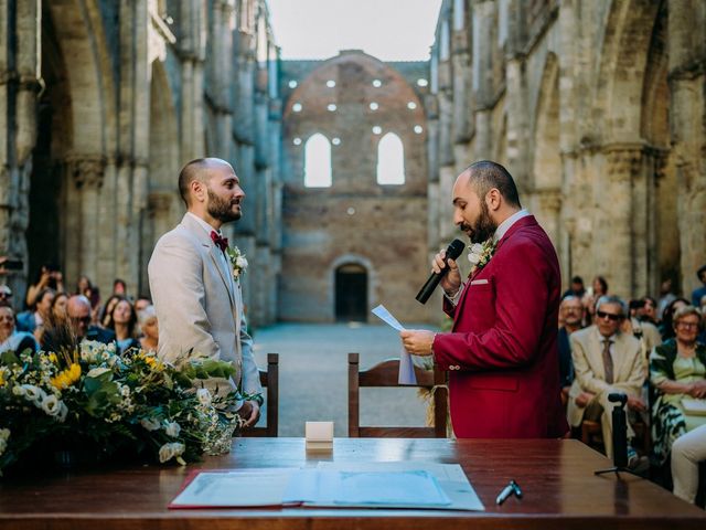 Il matrimonio di Simone e Valerio a Chiusdino, Siena 27