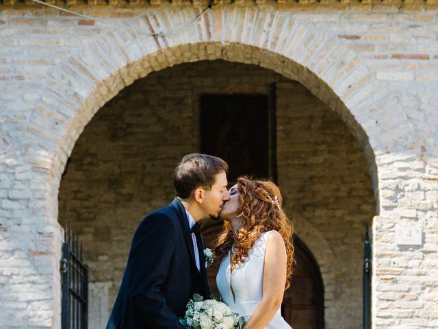Il matrimonio di Alberto e Erika a Loreto Aprutino, Pescara 21