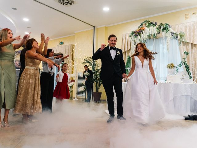 Il matrimonio di Alberto e Erika a Loreto Aprutino, Pescara 34