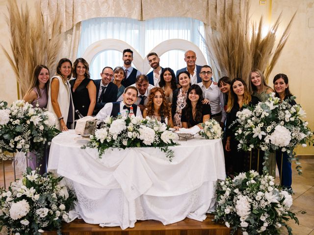 Il matrimonio di Alberto e Erika a Loreto Aprutino, Pescara 36