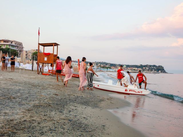 Il matrimonio di Roberto e Cruz a Albissola Marina, Savona 23