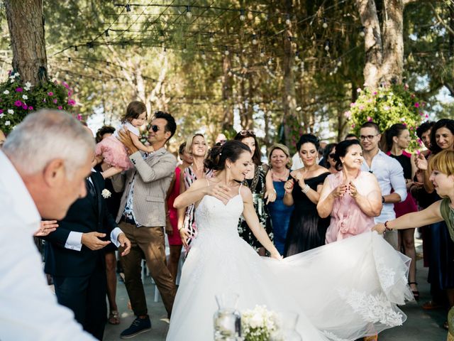 Il matrimonio di Valentina e Alessandro a Miglianico, Chieti 40