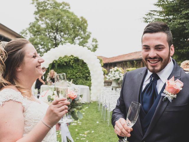 Il matrimonio di Manuel e Valentina a Corte Franca, Brescia 23