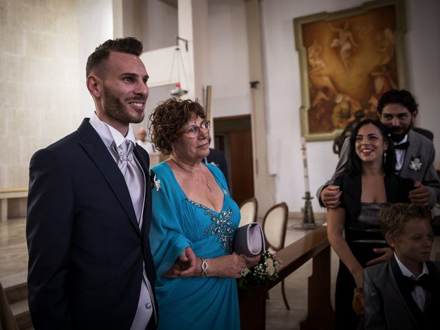 Il matrimonio di Valerio e Veronica a Palombara Sabina, Roma 33