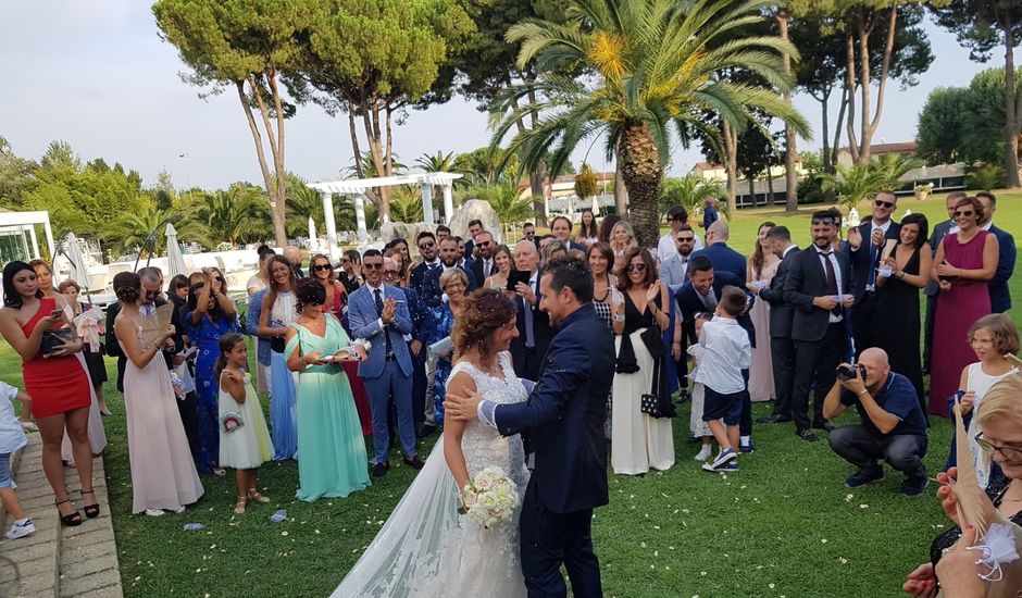 Il matrimonio di Nicola  e Mara a Ameglia, La Spezia