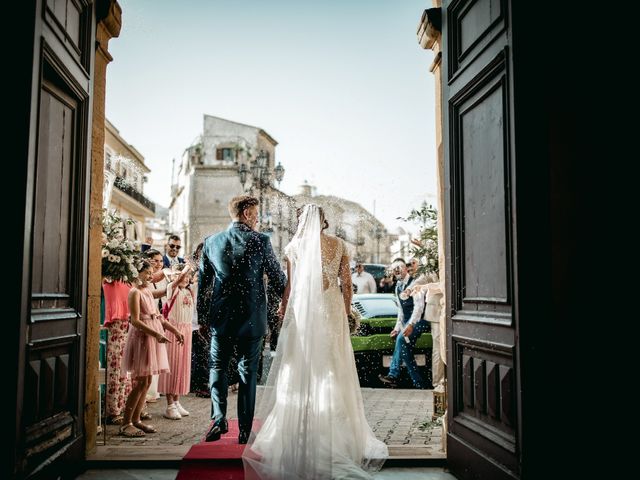 Il matrimonio di Stella e Mario a Pietraperzia, Enna 49