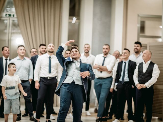 Il matrimonio di Stella e Mario a Pietraperzia, Enna 82