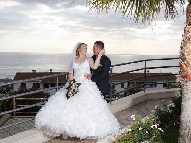 Il matrimonio di Francesco e Sabrina a Belvedere  Marittimo, Cosenza 16