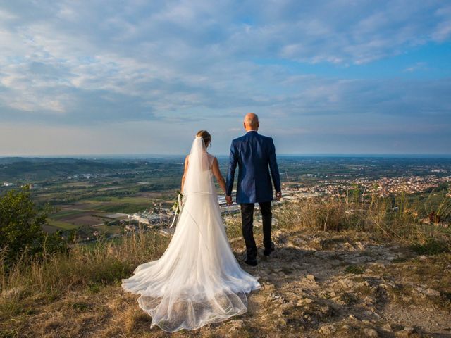 Il matrimonio di Roberta e Moreno a San Leo, Pesaro - Urbino 16