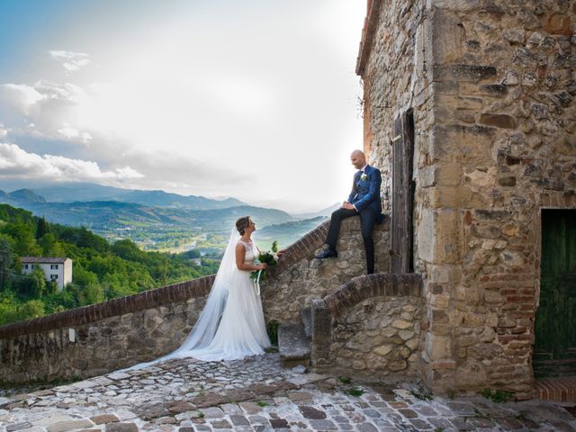Il matrimonio di Roberta e Moreno a San Leo, Pesaro - Urbino 17