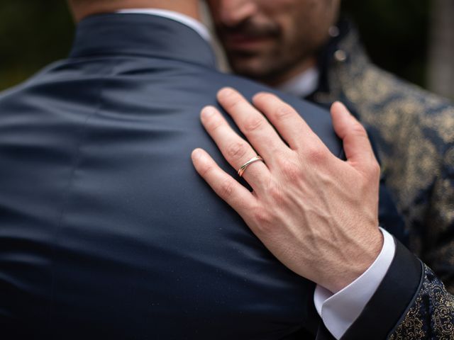 Il matrimonio di Riccardo e Davide a Canzo, Como 25